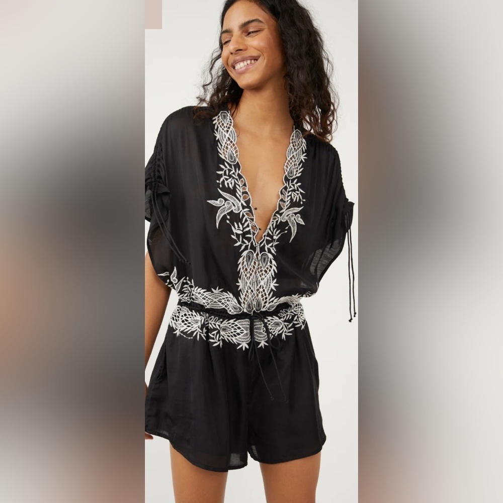 Weila Romper Black - Free People Worn Once!!